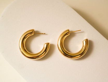 ARGOLA TUBE OURO